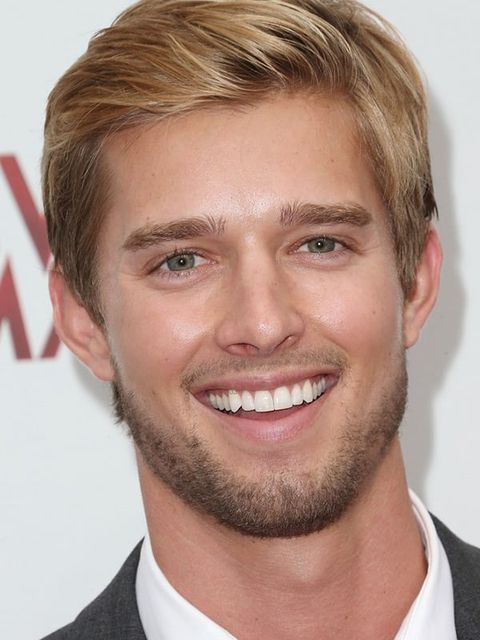 Drew Van Acker