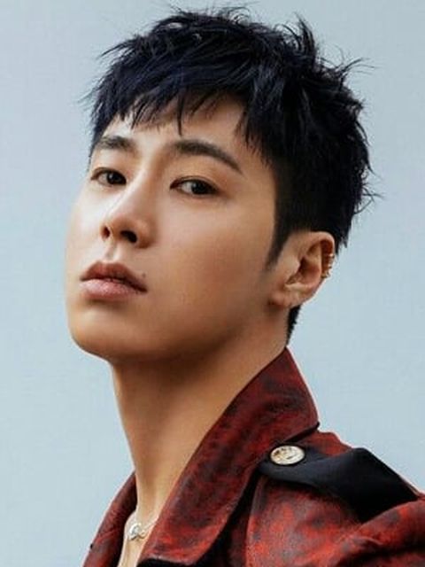 Yunho Jung