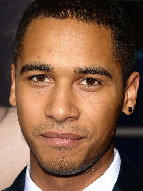 Elliot Knight