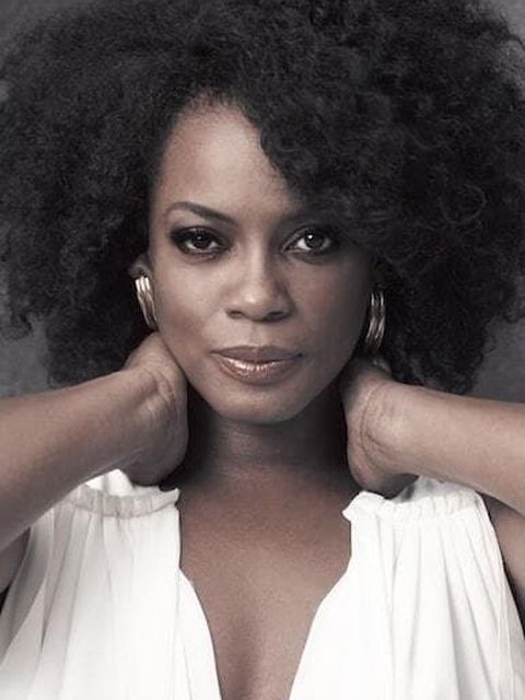 Aunjanue Ellis