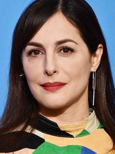 Amira Casar