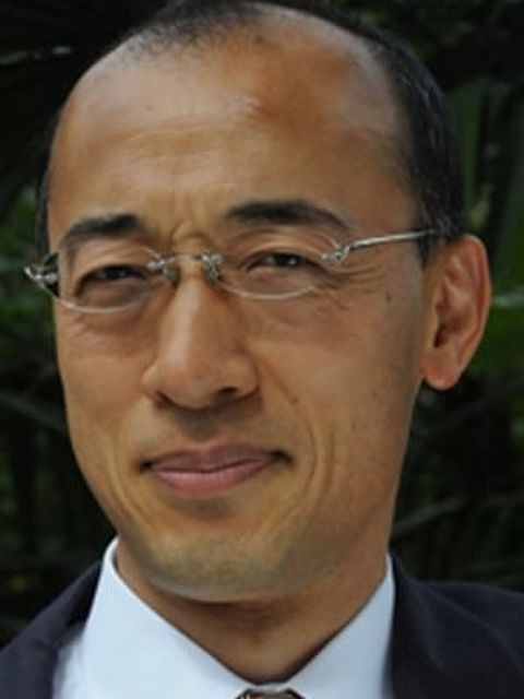 Yoshi Sakou