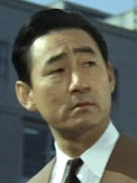 Naoya Kusakawa