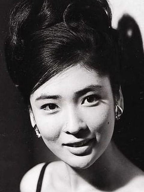 Yoshiko Kayama