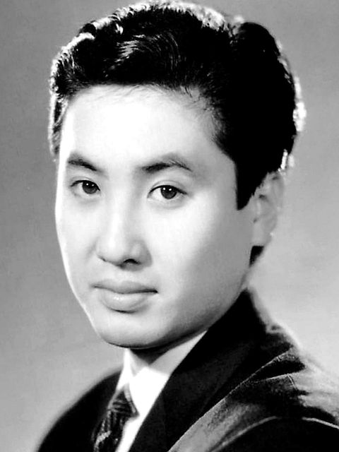 Kinnosuke Nakamura