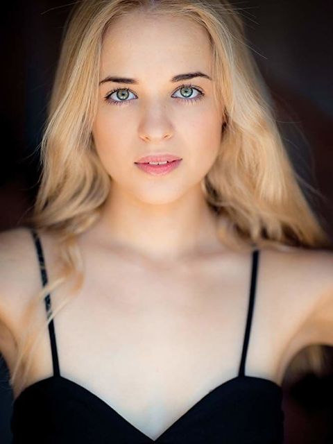 Raechelle Banno