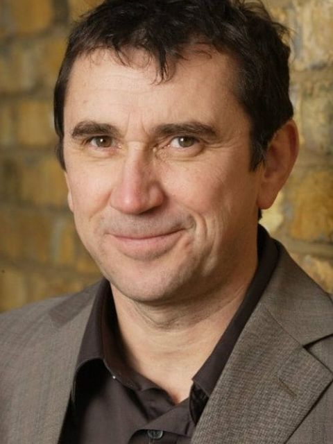 Phil Daniels