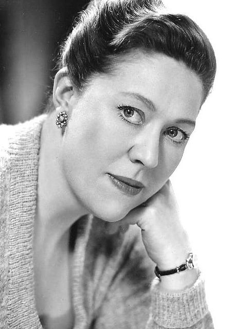 Peggy Mount