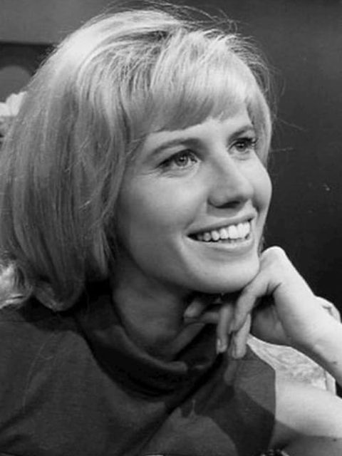 Leslie Charleson