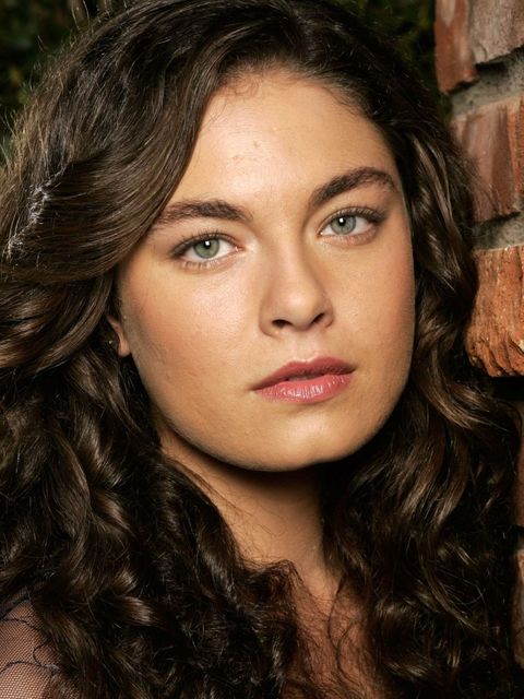 Alexa Davalos