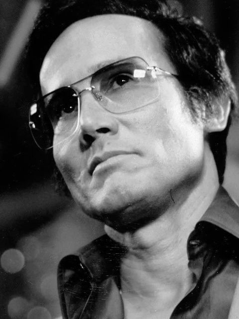 Henry Silva