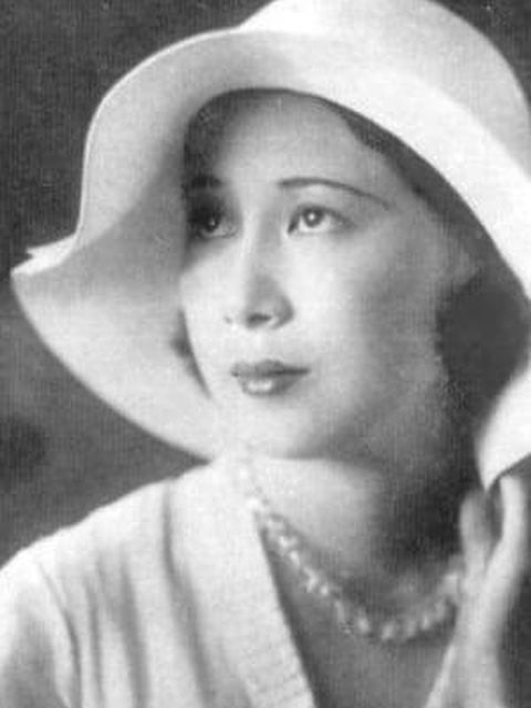 Shizue Natsukawa