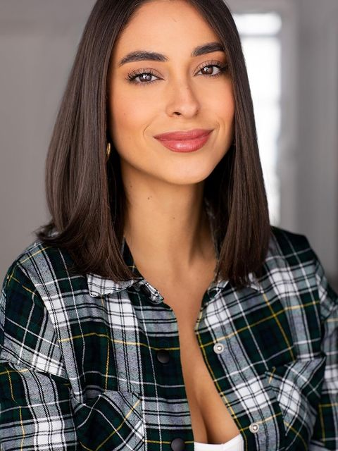 Kiara Gomez Glad Bak