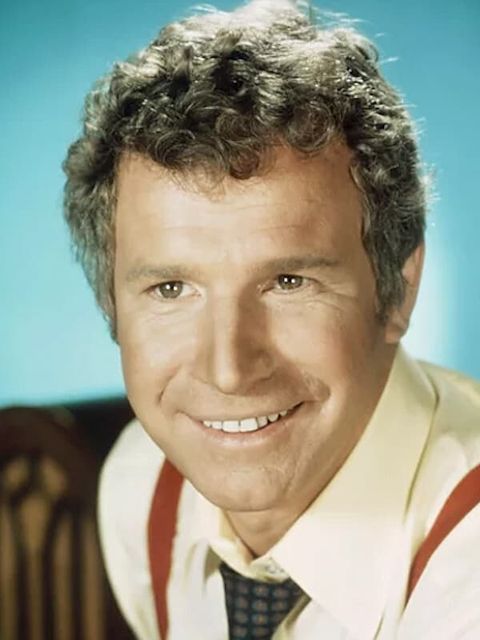 Wayne Rogers