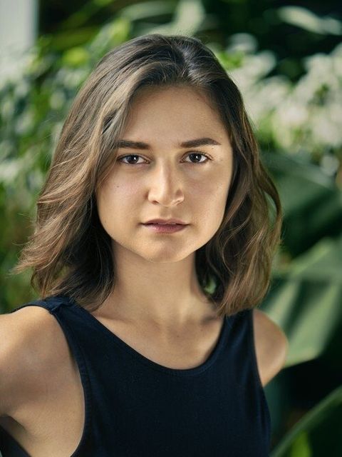 Isabella Nefar