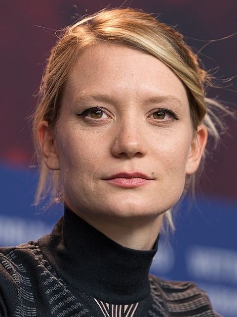 Mia Wasikowska