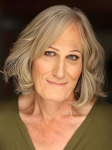 Bobbi Charlton