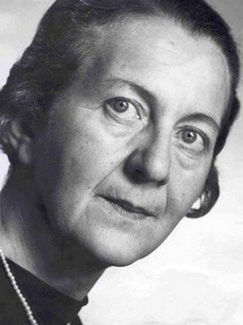 Irena Oberska