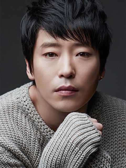 Uhm Ki-joon
