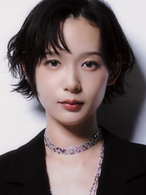 Moeka Hoshi