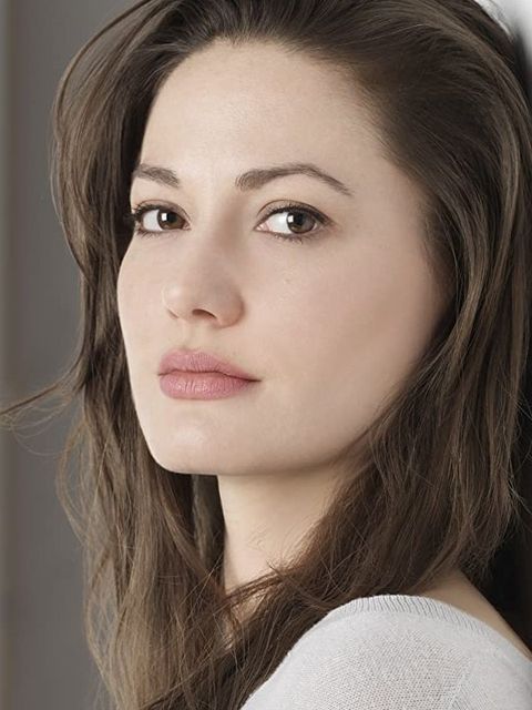 Erinn Ruth