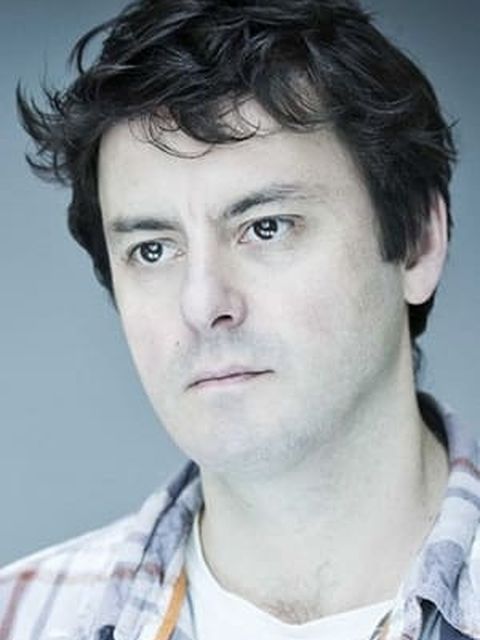 Dominic Rowan