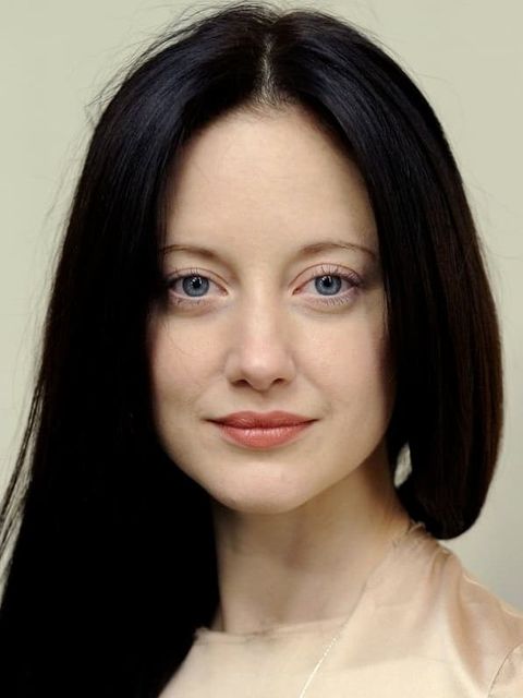 Andrea Riseborough