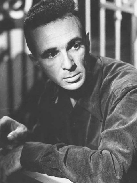 César Enríquez