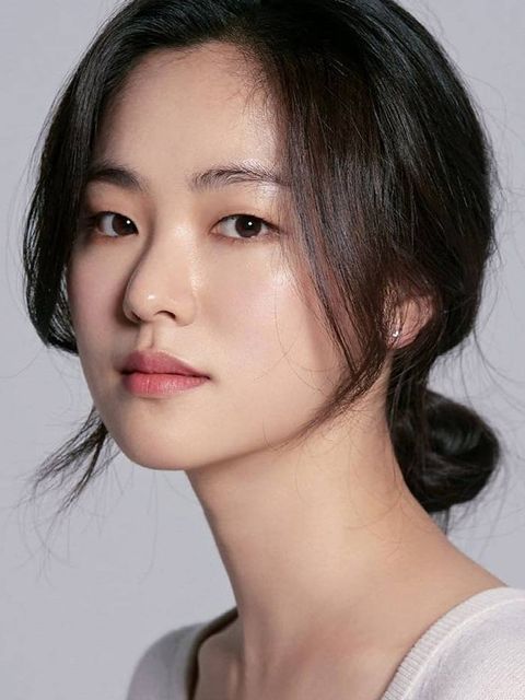 Jeon Yeo-bin