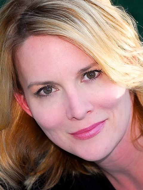 Laurel Holloman