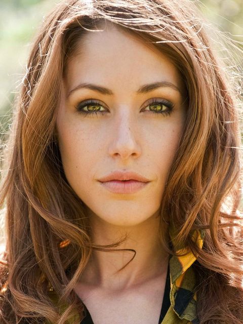 Amanda Crew