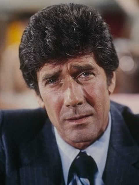 Robert Fuller