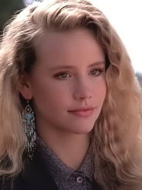 Amanda Peterson