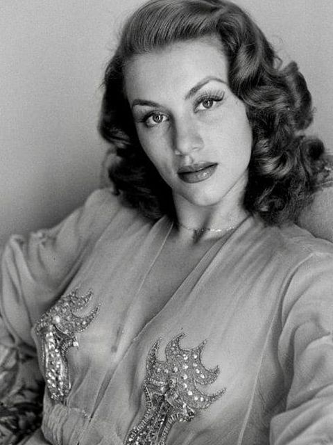 Linda Christian