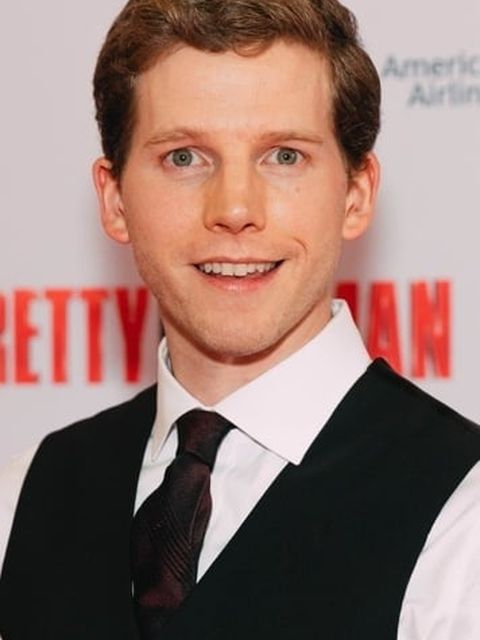 Stark Sands