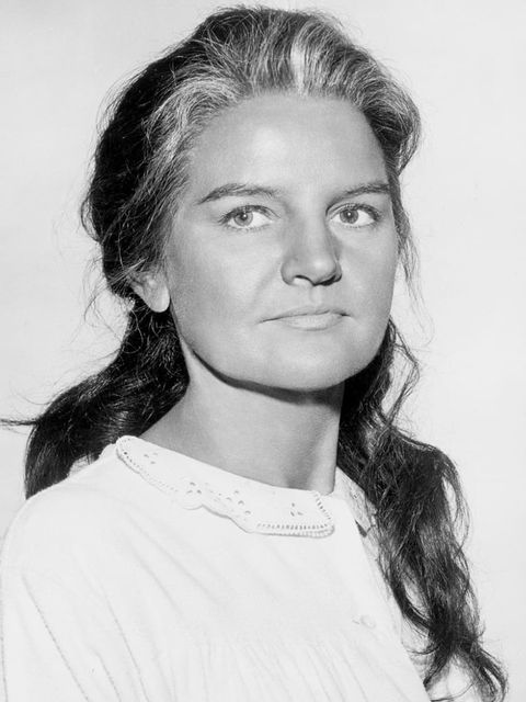 Vivian Nathan