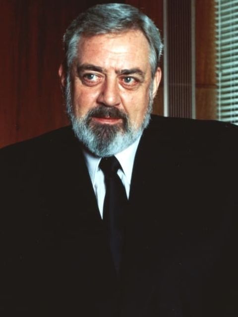 Raymond Burr