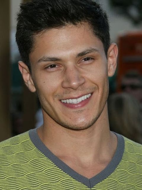 Alex Meraz