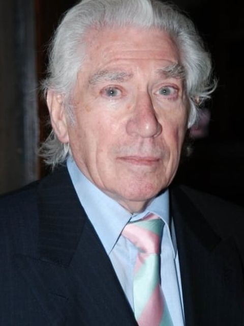 Frank Finlay