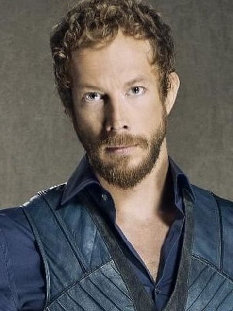 Kris Holden-Ried