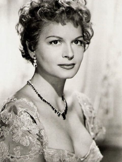 Eva Bartok