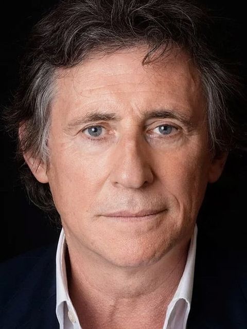 Gabriel Byrne