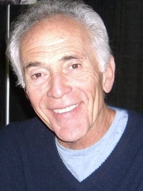 Bruce Weitz