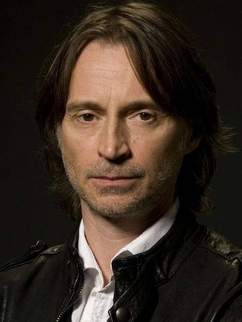 Robert Carlyle