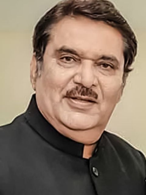 Raza Murad