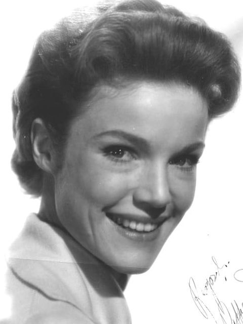 Pippa Scott