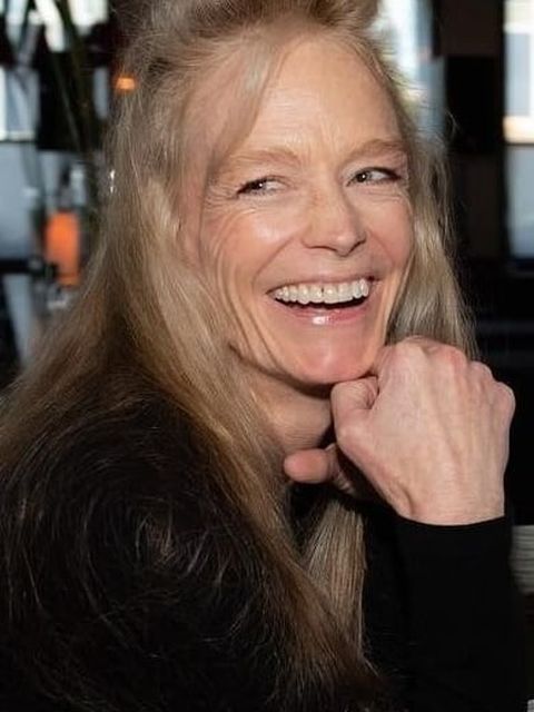 Suzy Amis