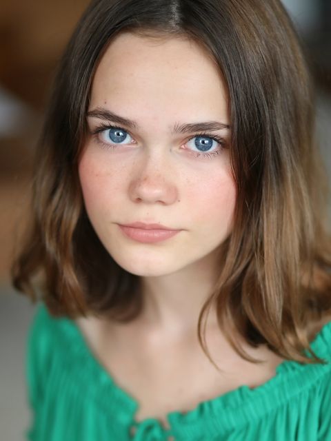 Oona Laurence