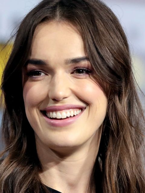 Elizabeth Henstridge