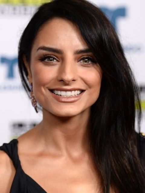 Aislinn Derbez